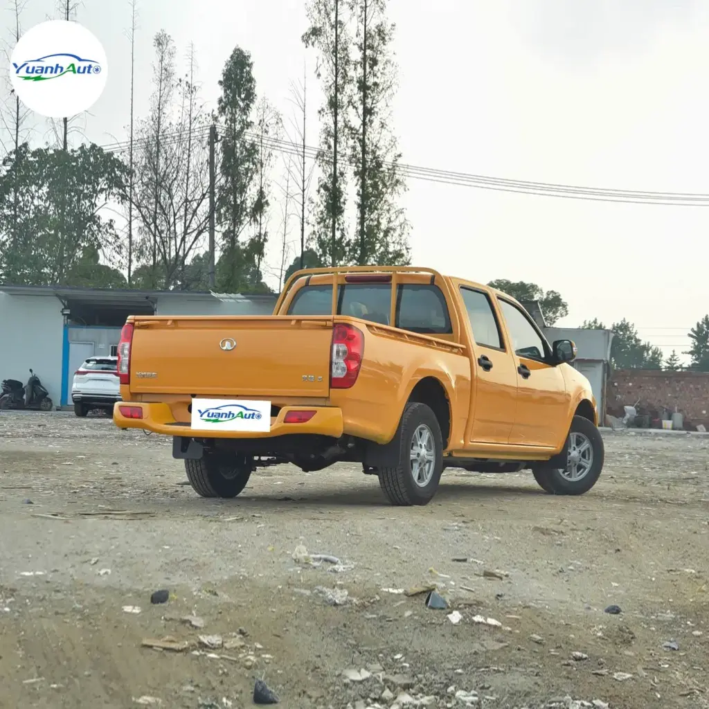 Used 2025 Great Wall Wingle 5 Pickup 2.4L Yellow — export photo, Yuanh Auto