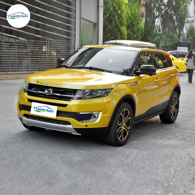 Used 2015 Landwind X7 2.0T Turbo 2.0L Yellow — export photo, Yuanh Auto