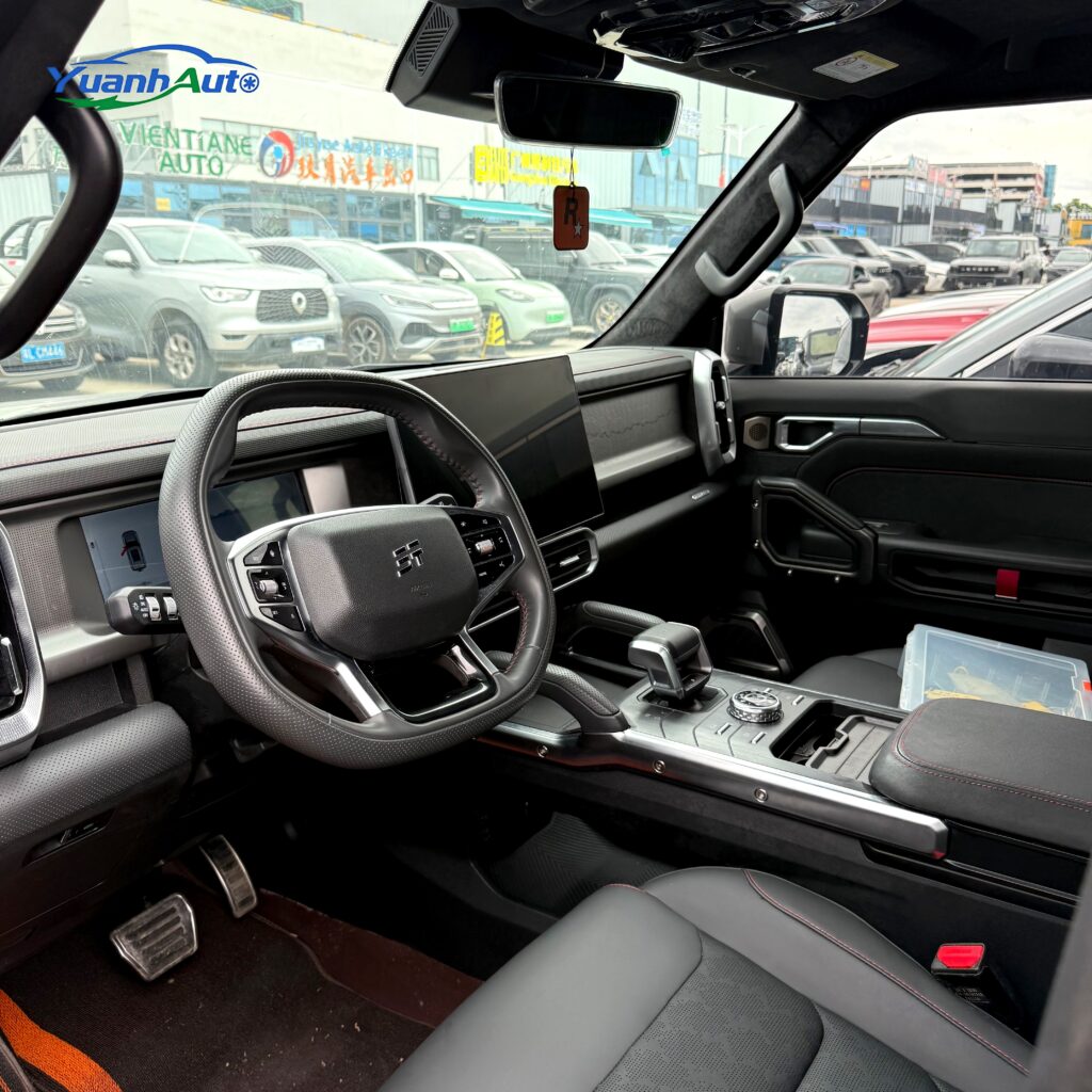 Used 2025 Jetour Shanhai T2 2.0T Black — export photo, Yuanh Auto