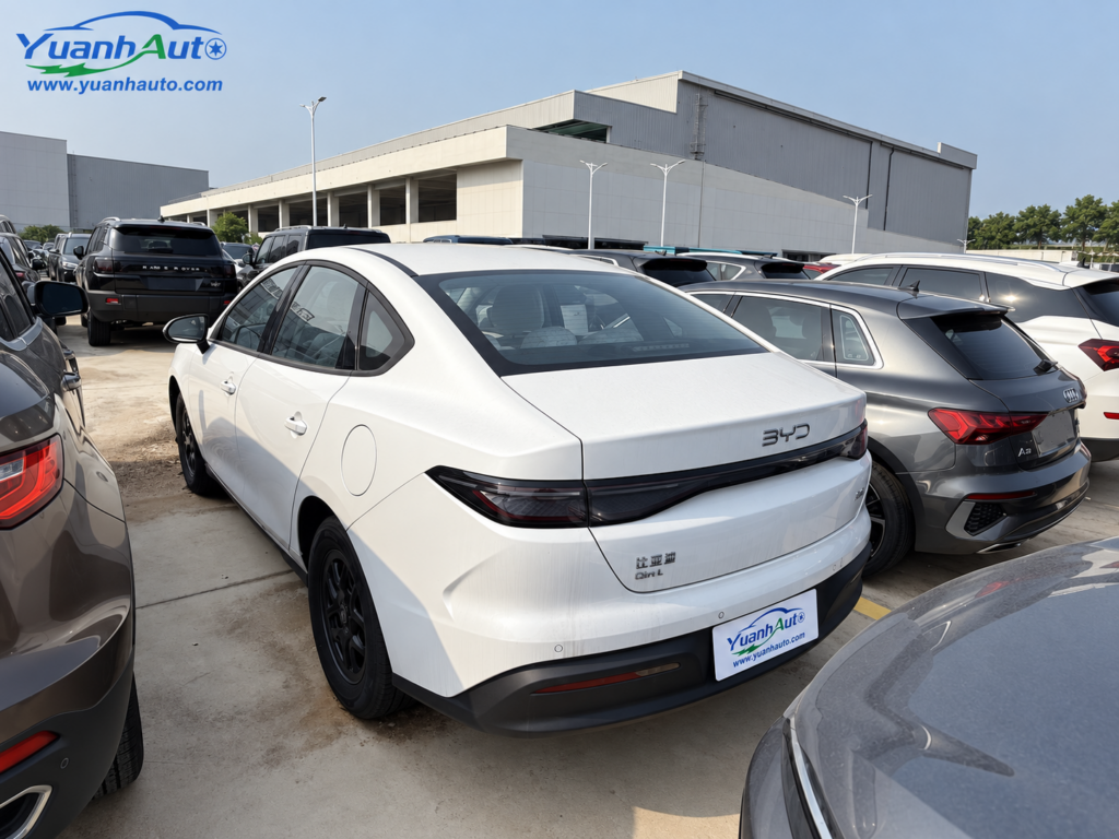 BYD Qin L — export photo, Yuanh Auto