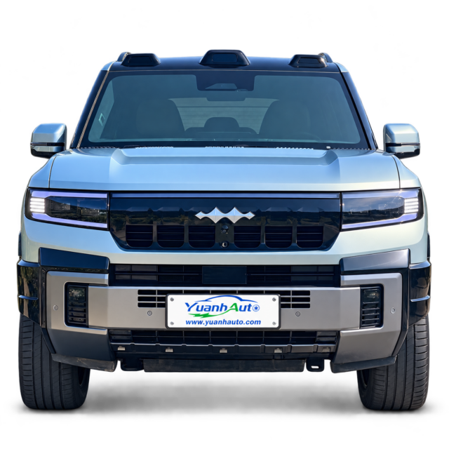 2025 Fangchengbao Bao 8 exterior