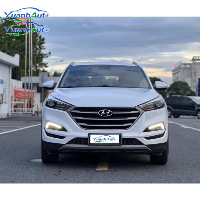 2015 Hyundai Tucson exterior
