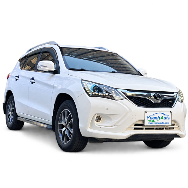 2017 BYD Song exterior