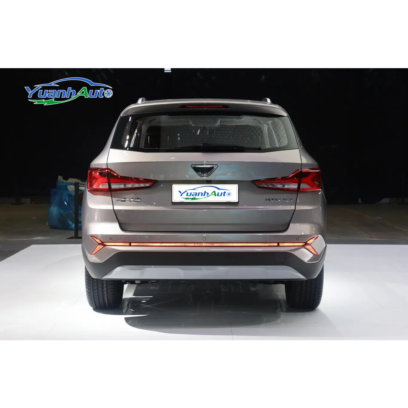 Jetta VS7 1.4T Petrol SUV — source image 13