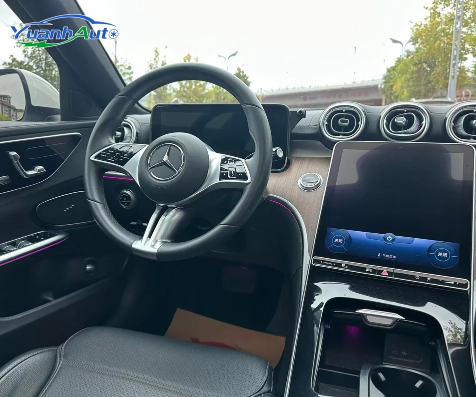 2022 Mercedes-Benz c260L Sedan — source image 15