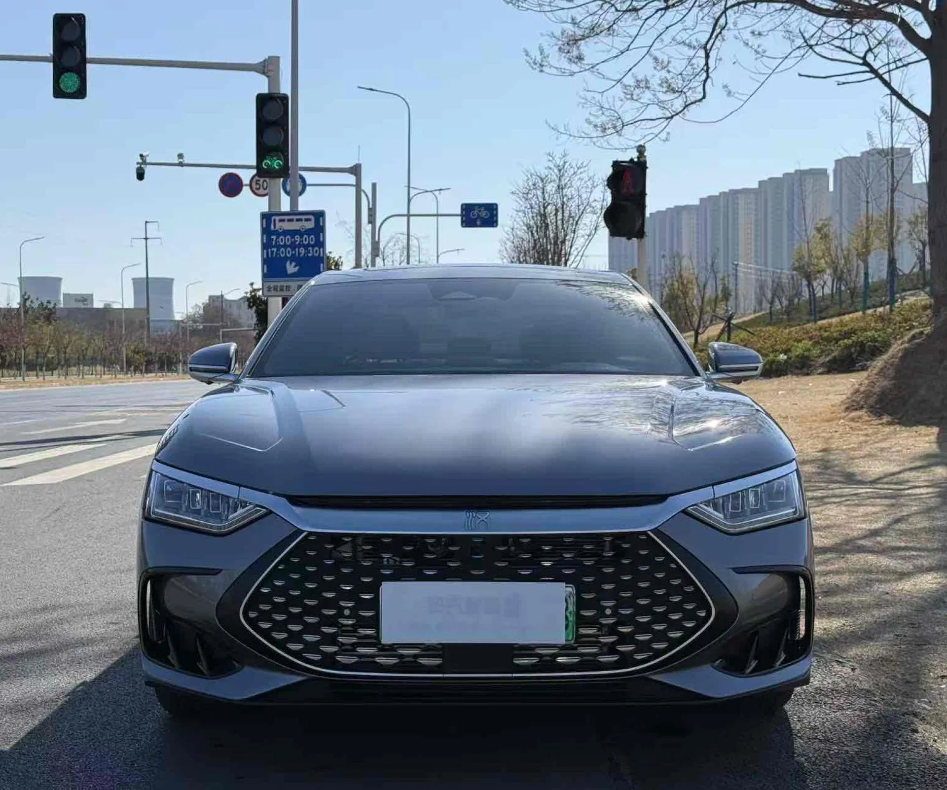 2024 BYD Han vehicle photo 5