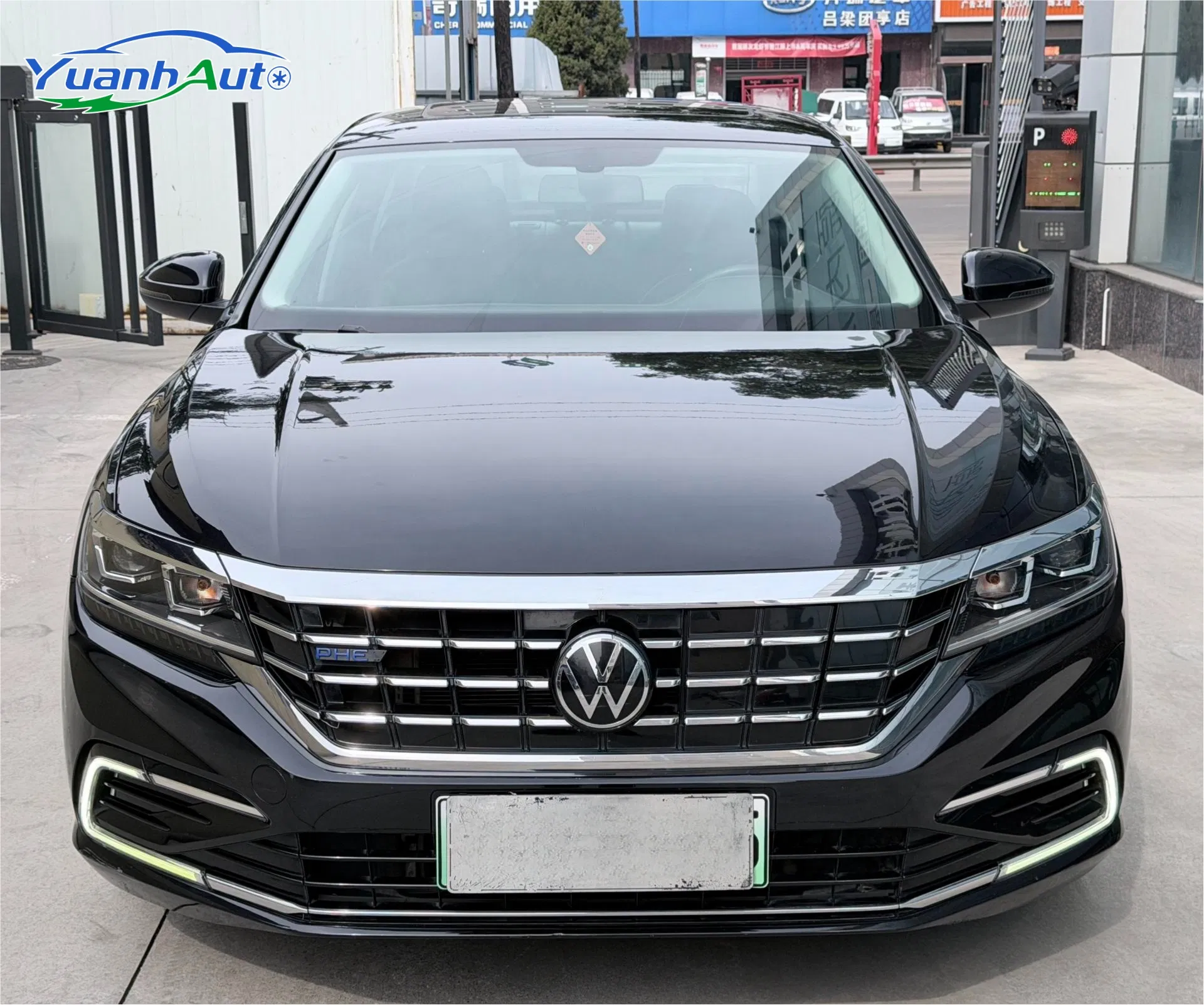 2020 Volkswagen Passat Hybrid — source image 8