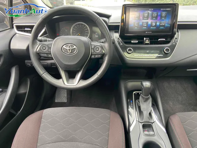 2019 Toyota Corolla Petrol Sedan — source image 19