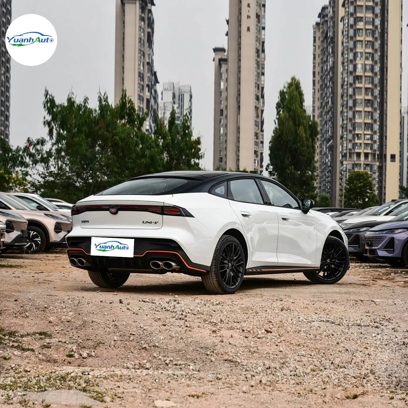 Changan UNI-V vehicle photo 7