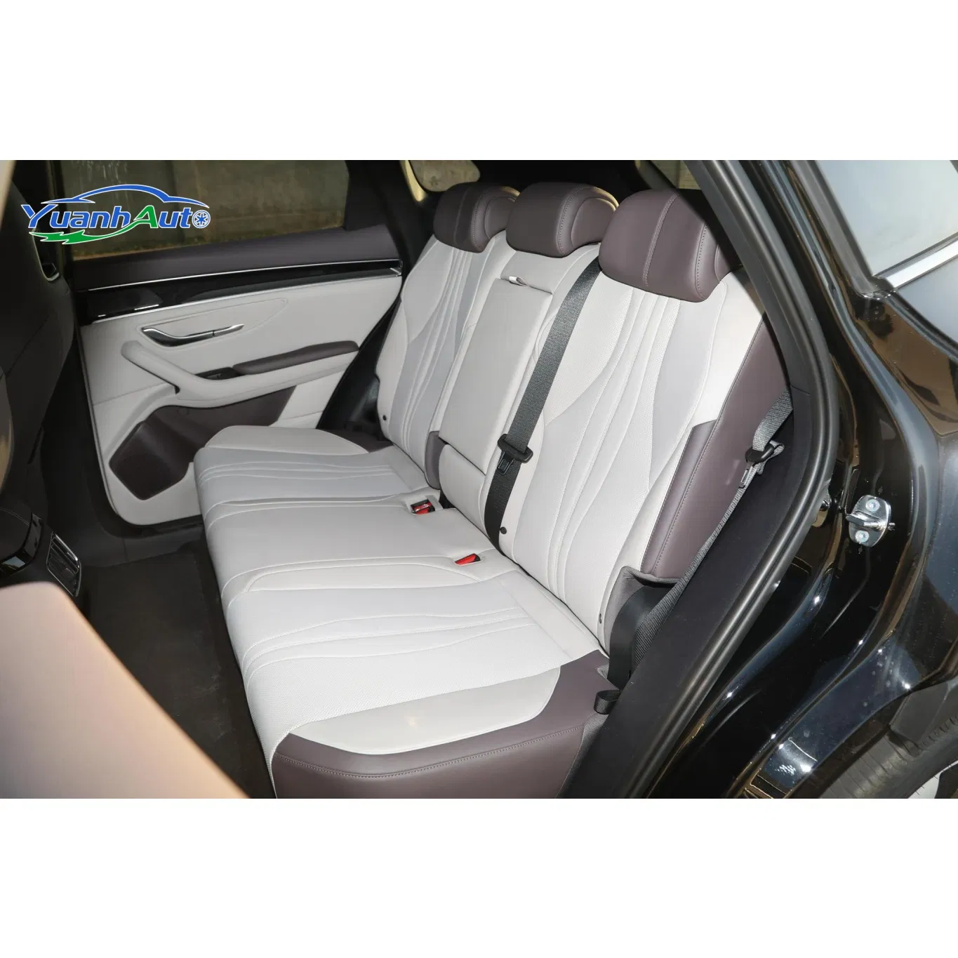 BYD Song Plus vehicle photo 7