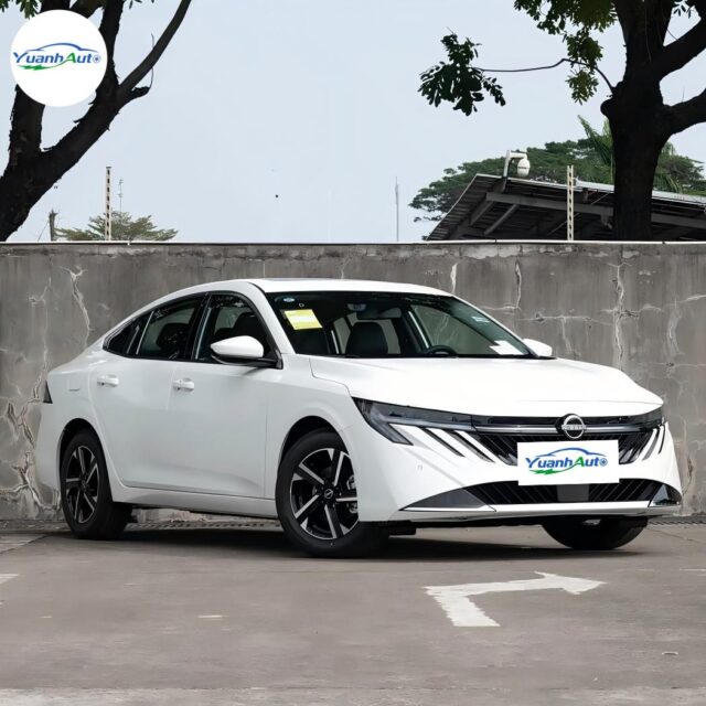 Nissan Sylphy vehicle photo 1