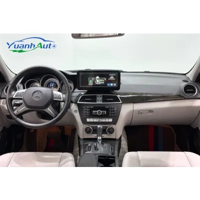 2013 Mercedes-Benz C-Class — source image 14