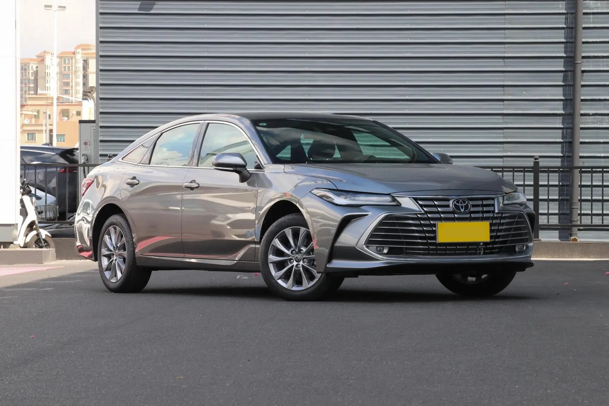 2024 Toyota Avalon vehicle photo 5
