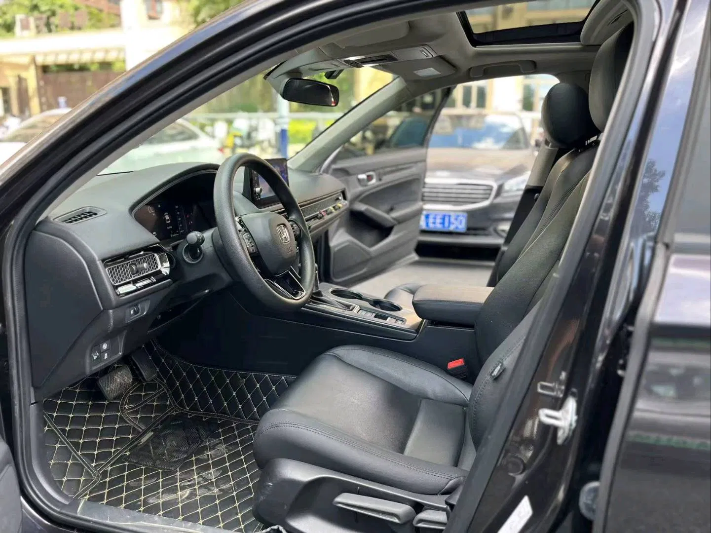 2018 Honda Civic Petrol — source image 14