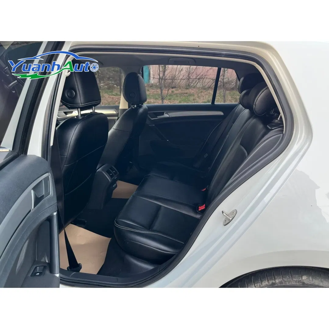 2020 Volkswagen Golf Petrol — source image 13