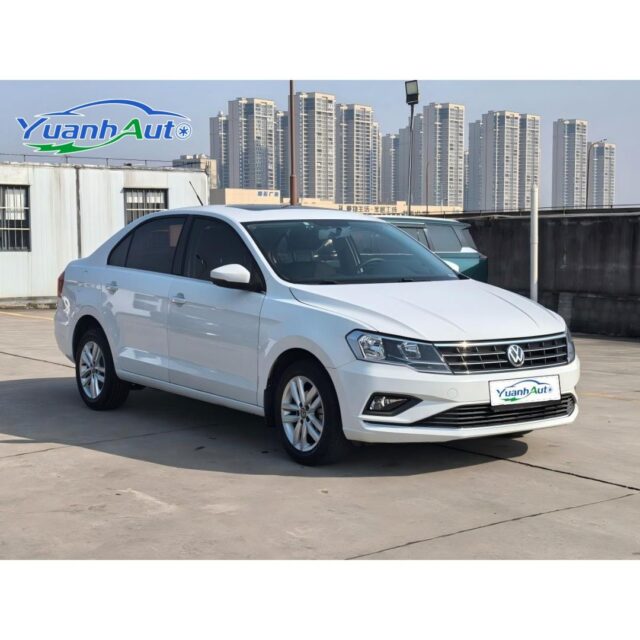 2018 Jetta vehicle photo 1