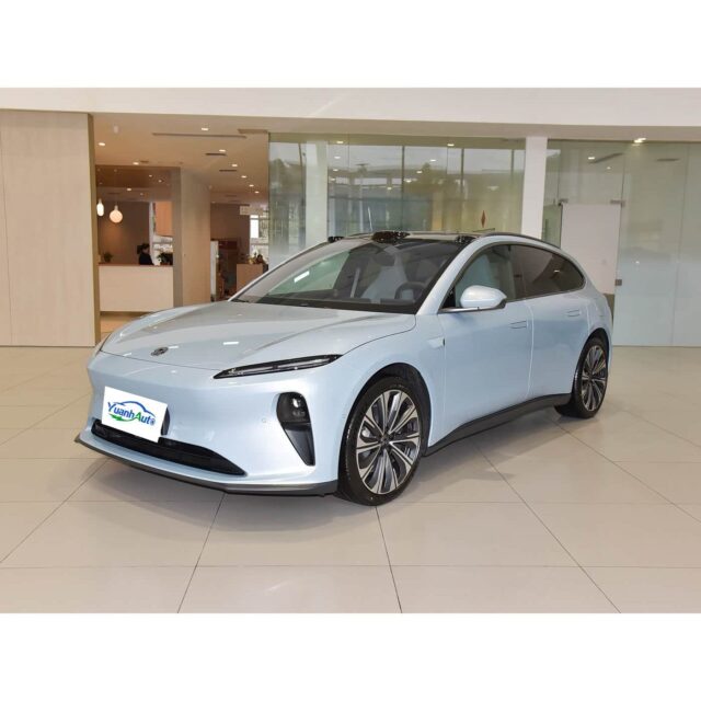 NIO ET5 vehicle photo 1