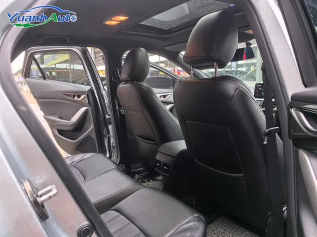 2018 Mazda CX-4 Petrol SUV — source image 20
