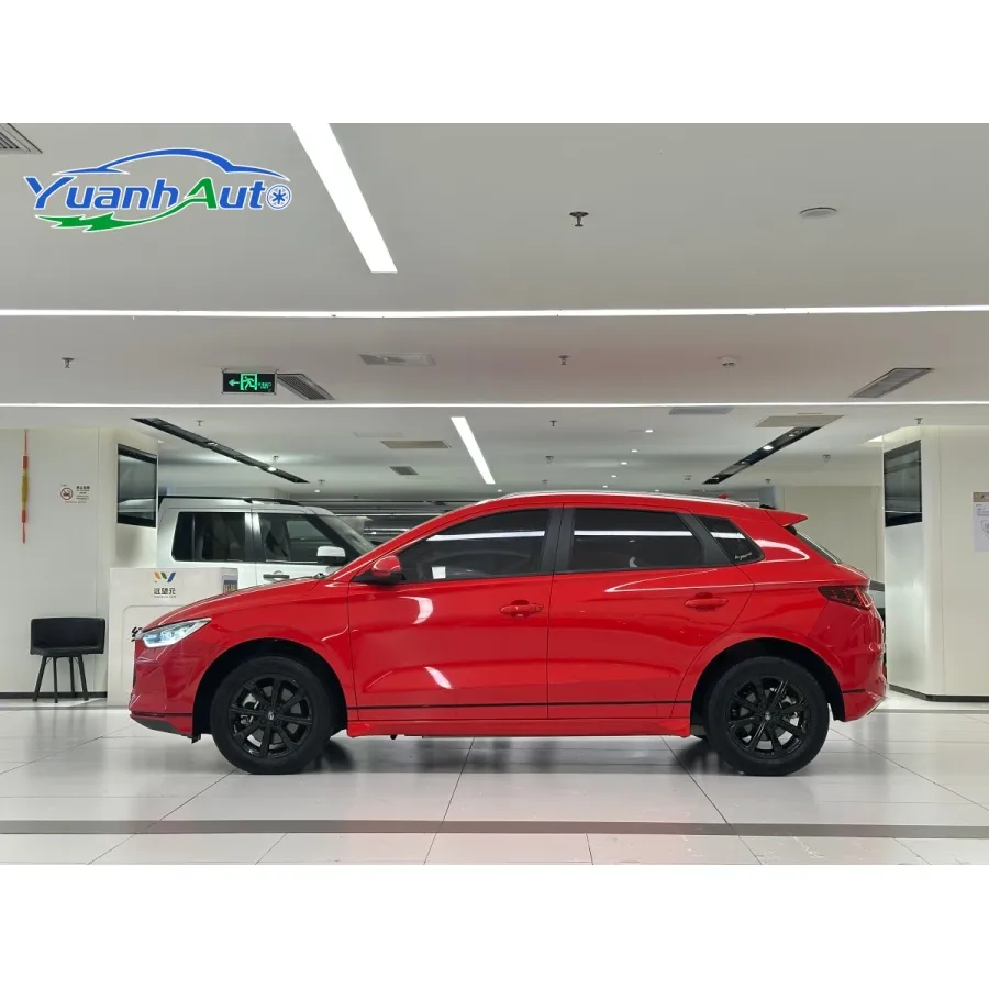 2019 BYD e2 Electric Hatchback — source image 10
