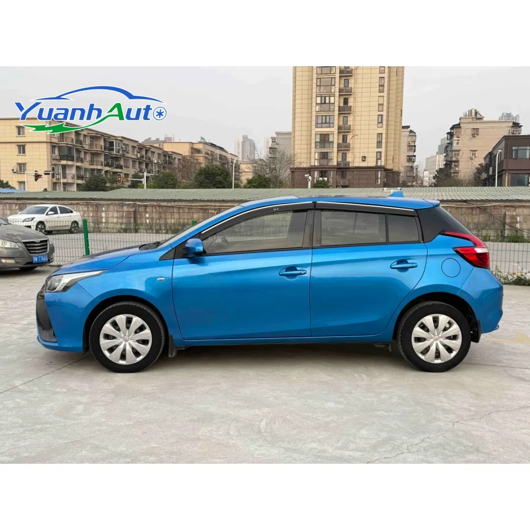 2016 Toyota YARiS_L — source image 12