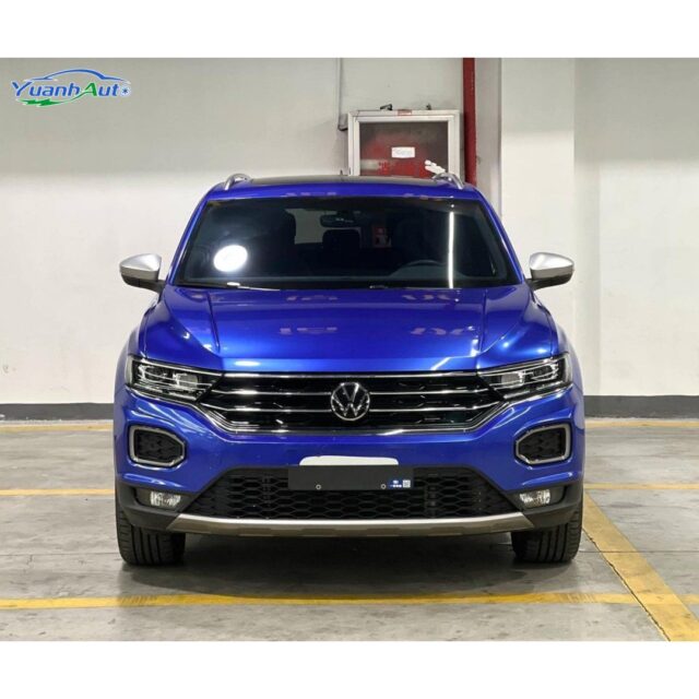 2021 T-Roc vehicle photo 1
