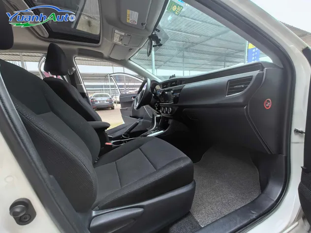 2018 Toyota Levin Petrol Sedan — source image 15
