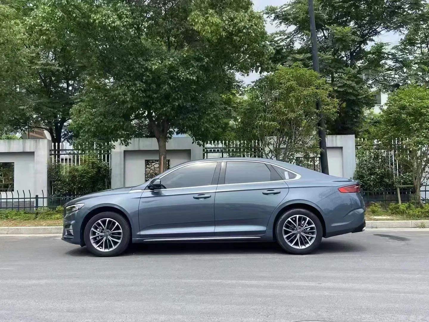 2022 Geely Xingrui Petrol — source image 9