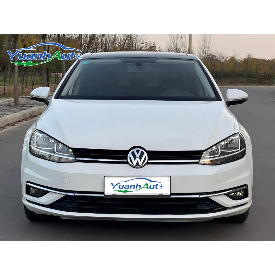 2020 Volkswagen Golf Petrol — source image 2