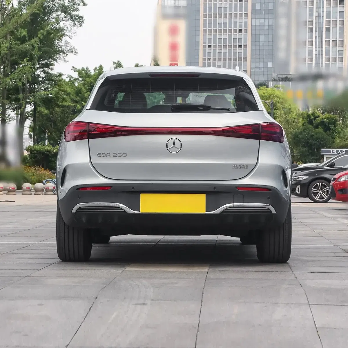 2025 Mercedes-Benz EQA 260 vehicle photo 5