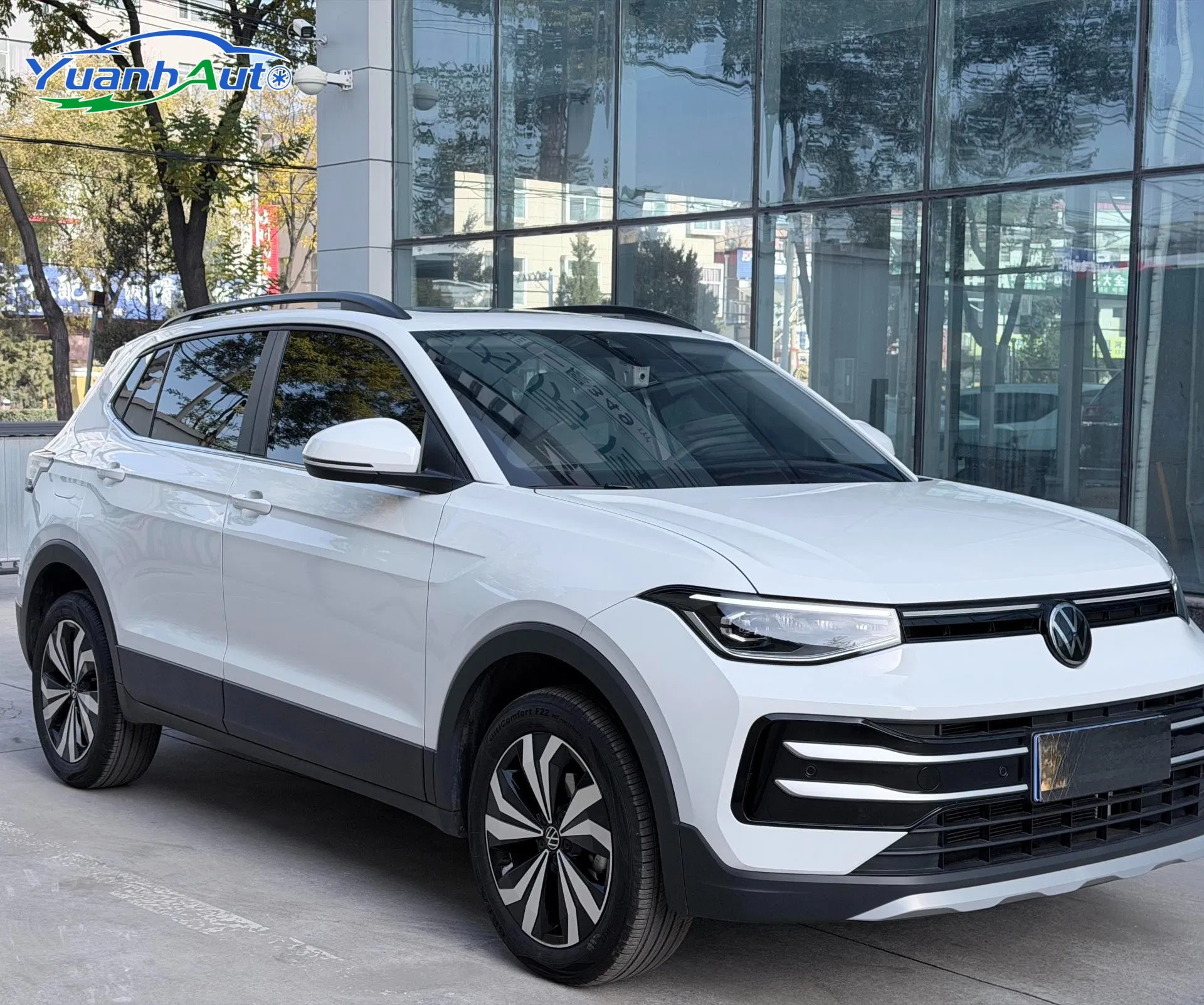 Volkswagen Thrau Petrol SUV — source image 10