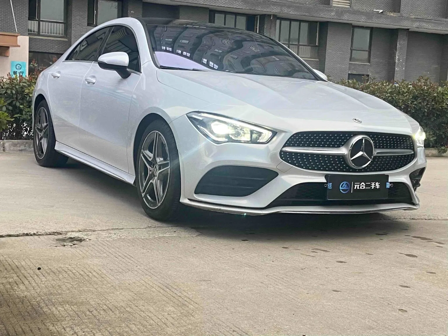 2022 Mercedes-Benz CLA Petrol Sedan — source image 4