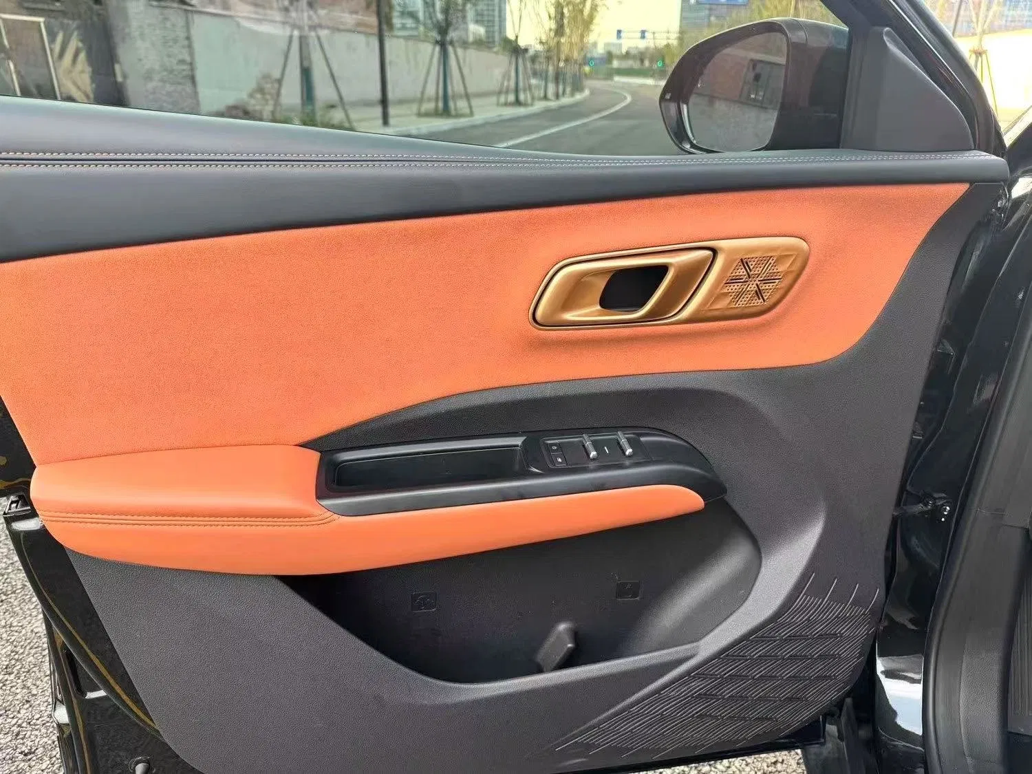 2023 Neta X SUV — source image 11