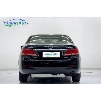 2009 Toyota Camry Luxury — source image 12