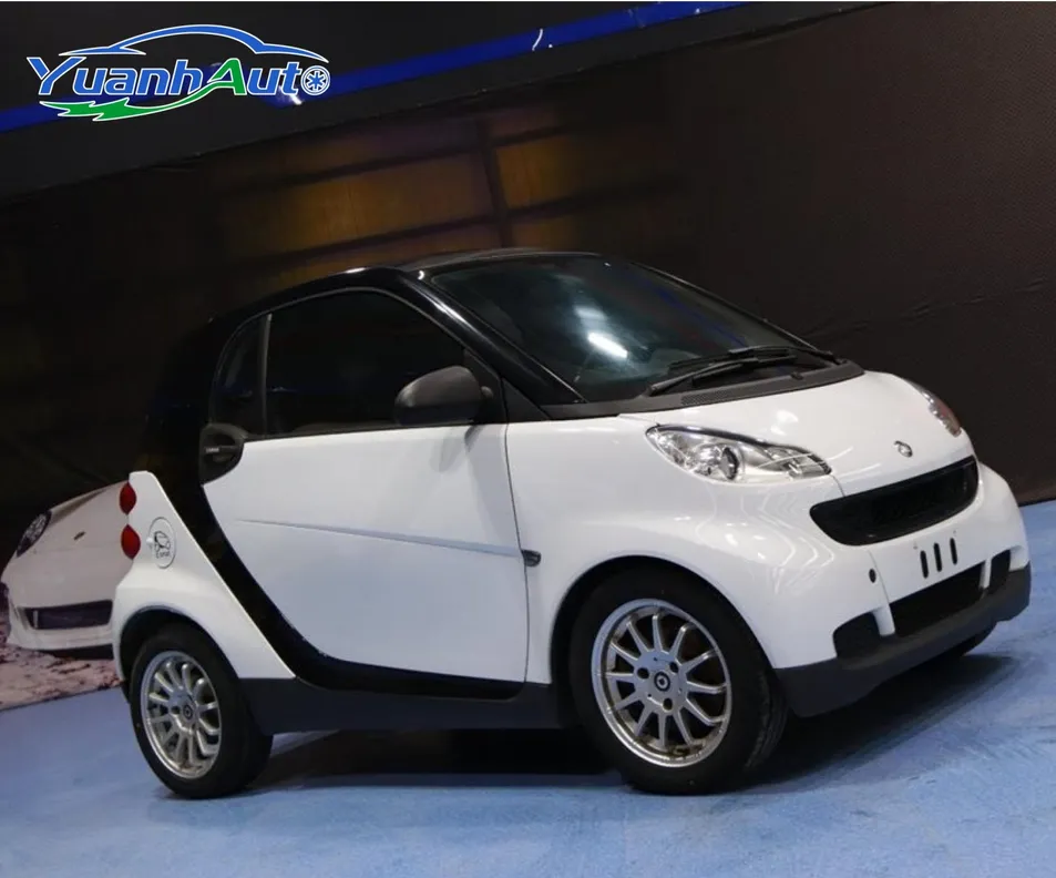 2011 smart fortwo Petrol Hatchback — source image 10
