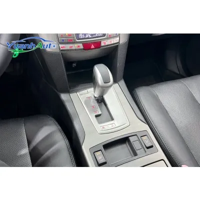 2012 Subaru Outback Luxury SUV — source image 16