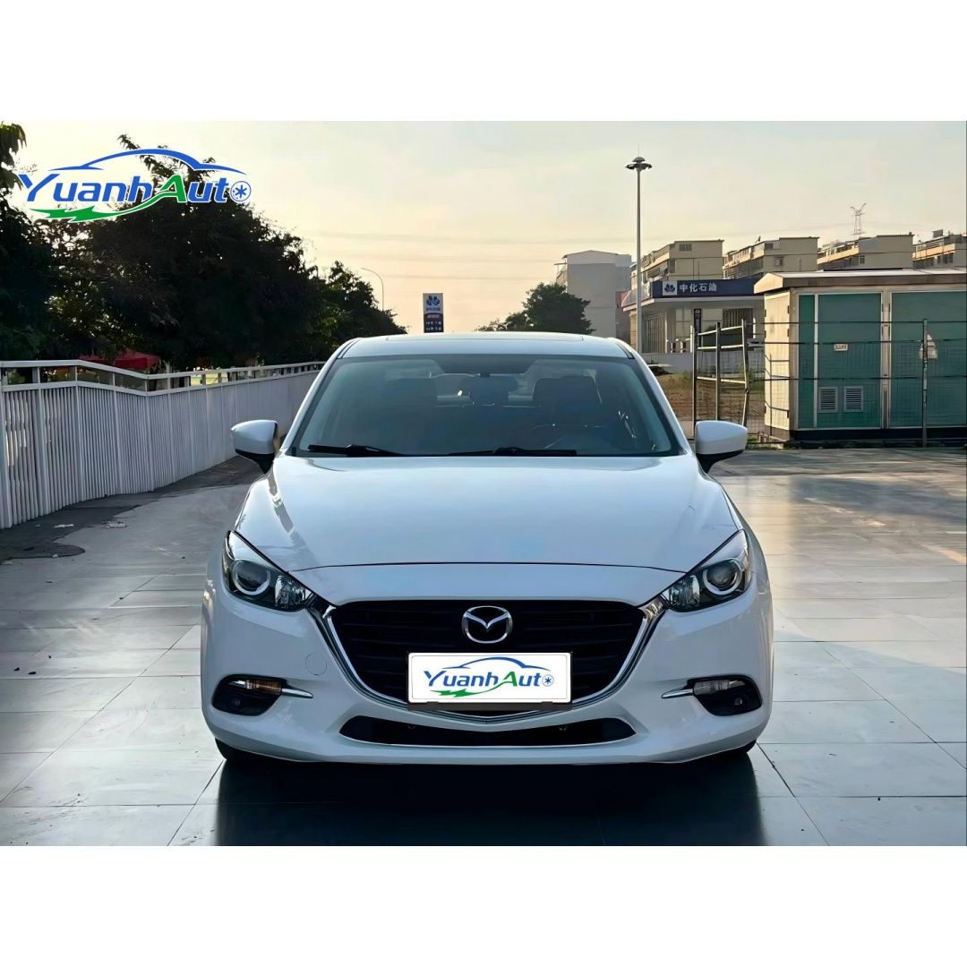 2019 Mazda 3 vehicle photo 1