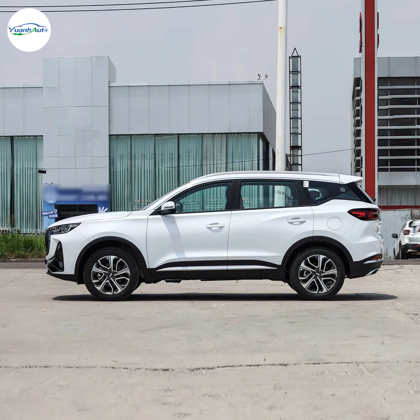 Chery Tiggo 7 vehicle photo 5