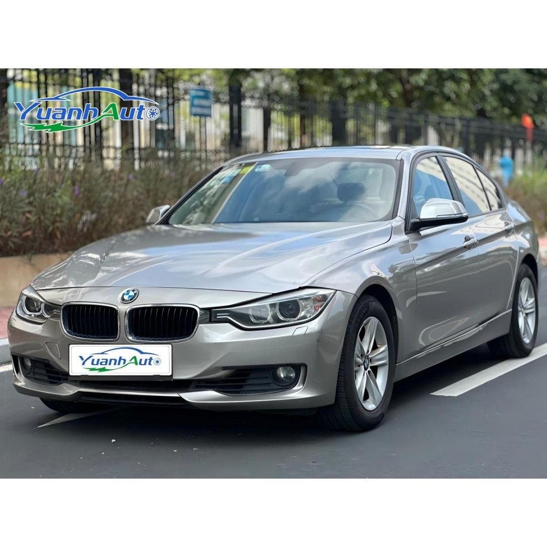 2013 BMW 3 Series vehicle photo 1