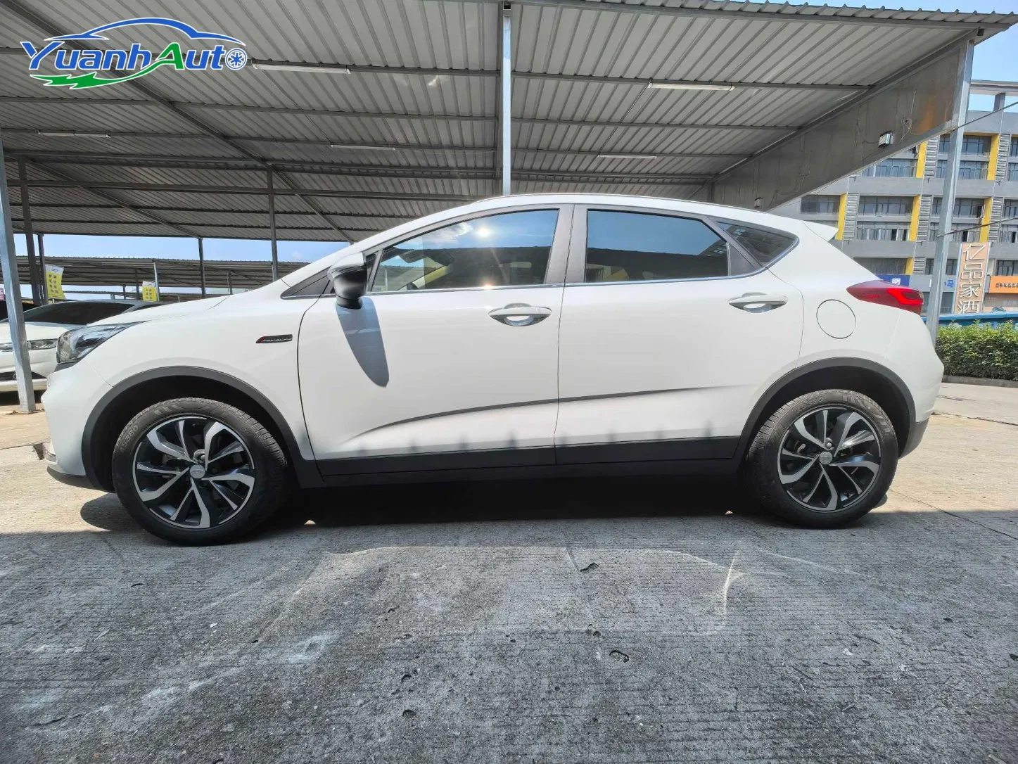 2019 Geely Emgrand vehicle photo 6