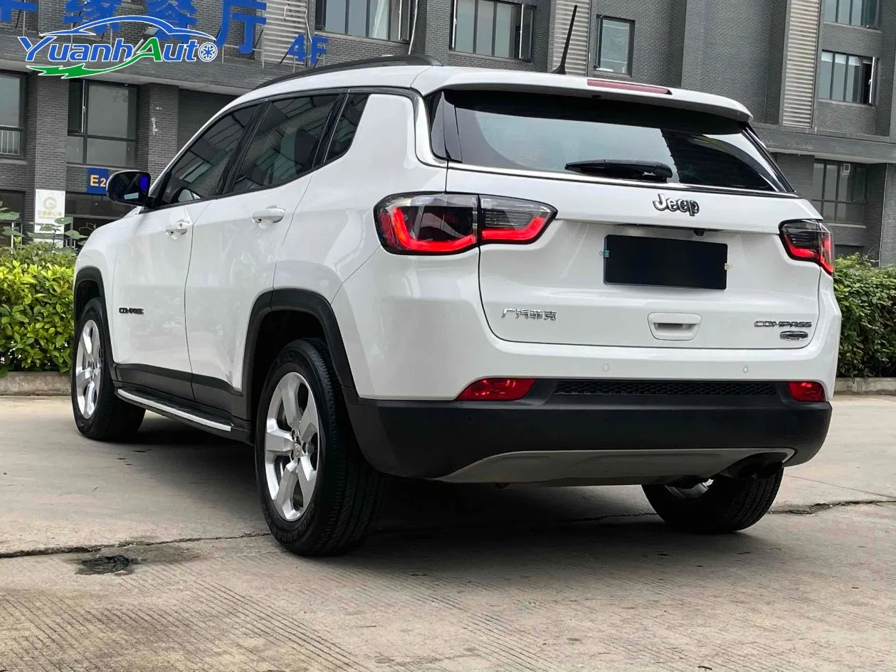 2017 Jeep Campass vehicle photo 5