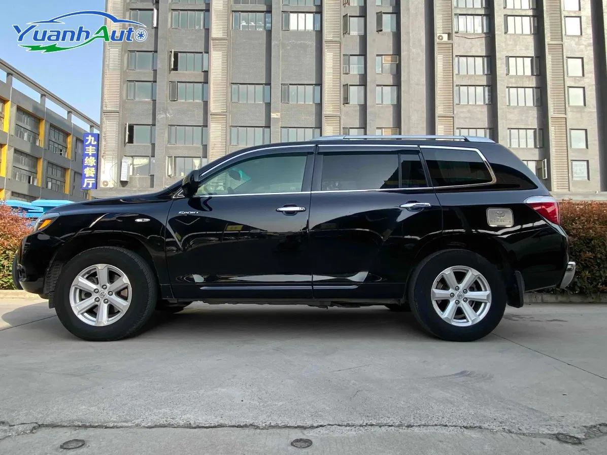 2015 Toyota Highlander vehicle photo 6