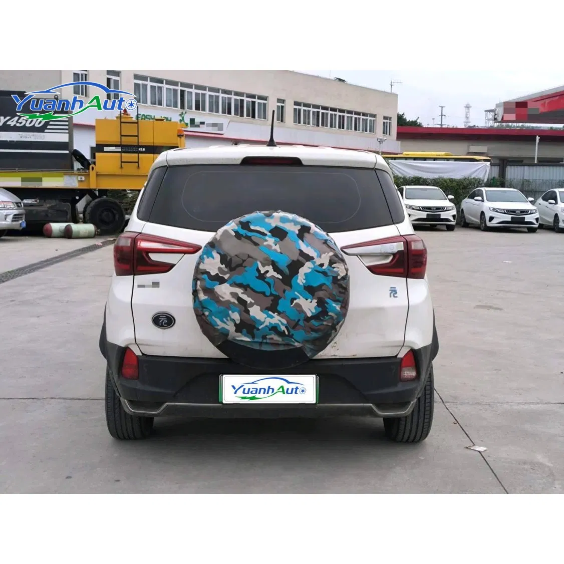 2018 BYD Yuan EV360 Electric SUV — source image 2