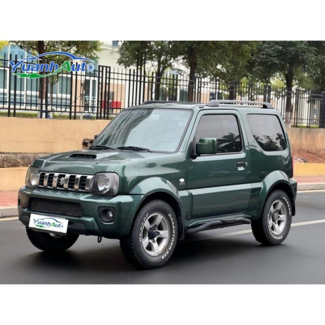2015 Suzuki Jimny vehicle photo 1