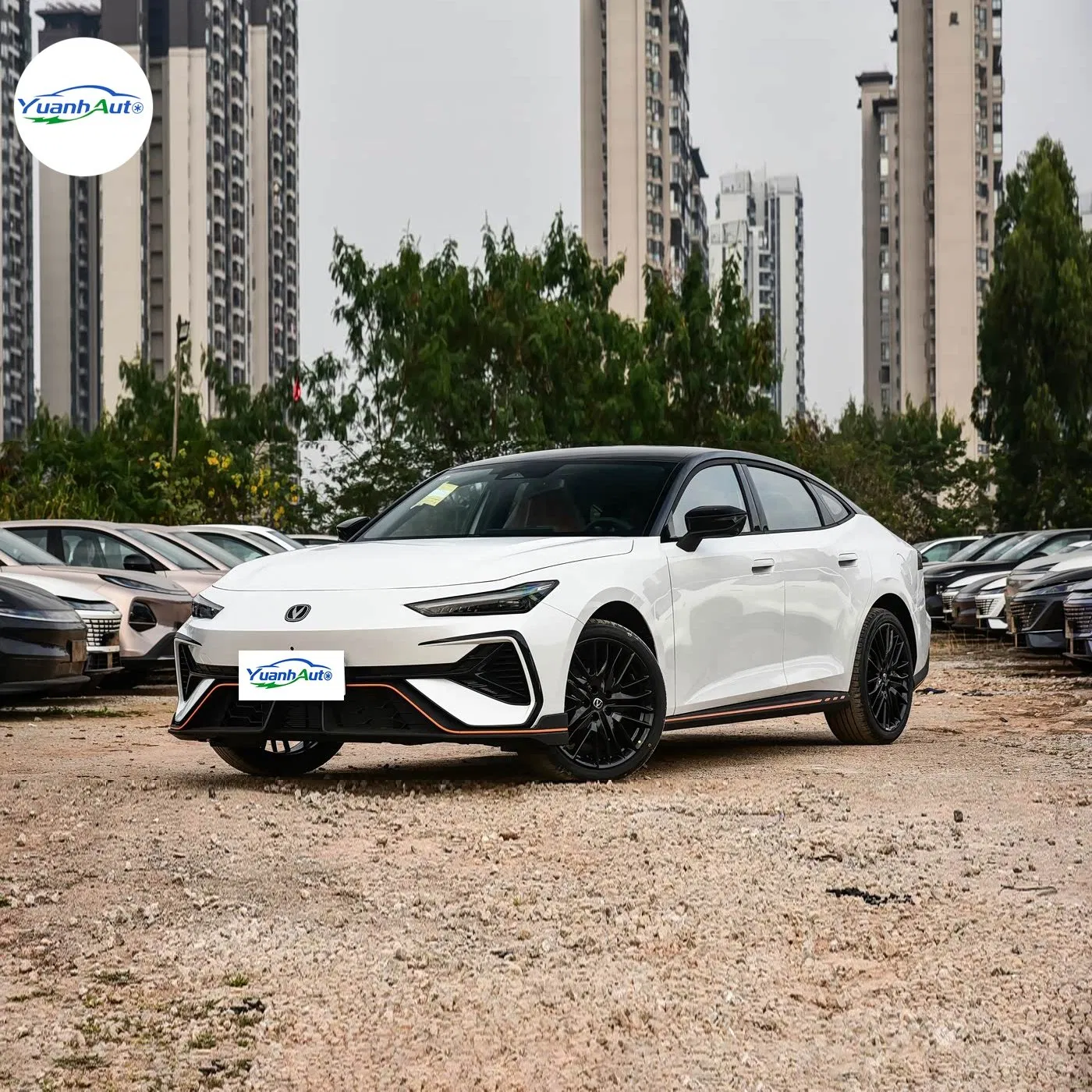 Changan UNI-V vehicle photo 4