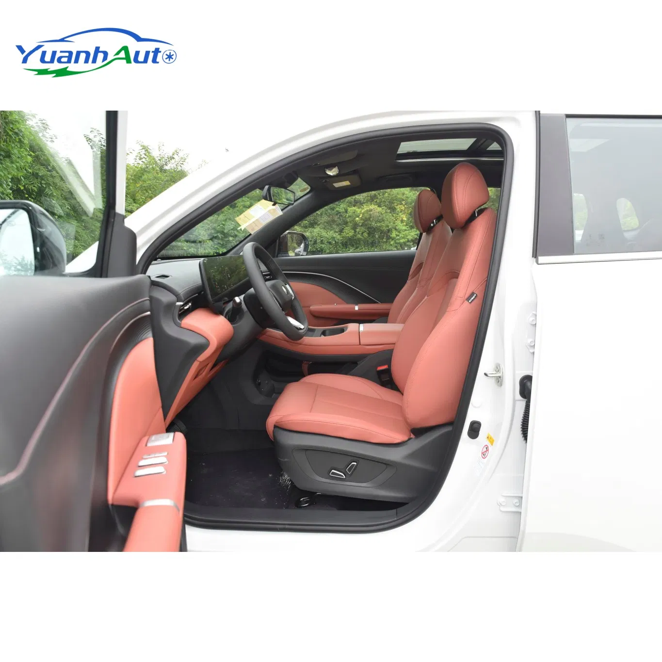 Changan CS55 PLUS vehicle photo 6