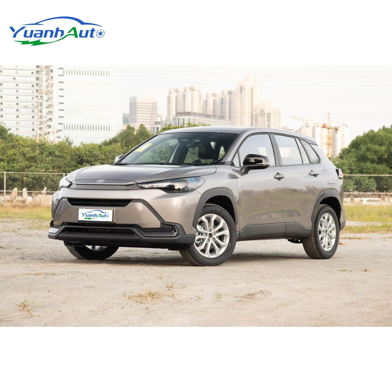 Toyota Frontlander vehicle photo 1