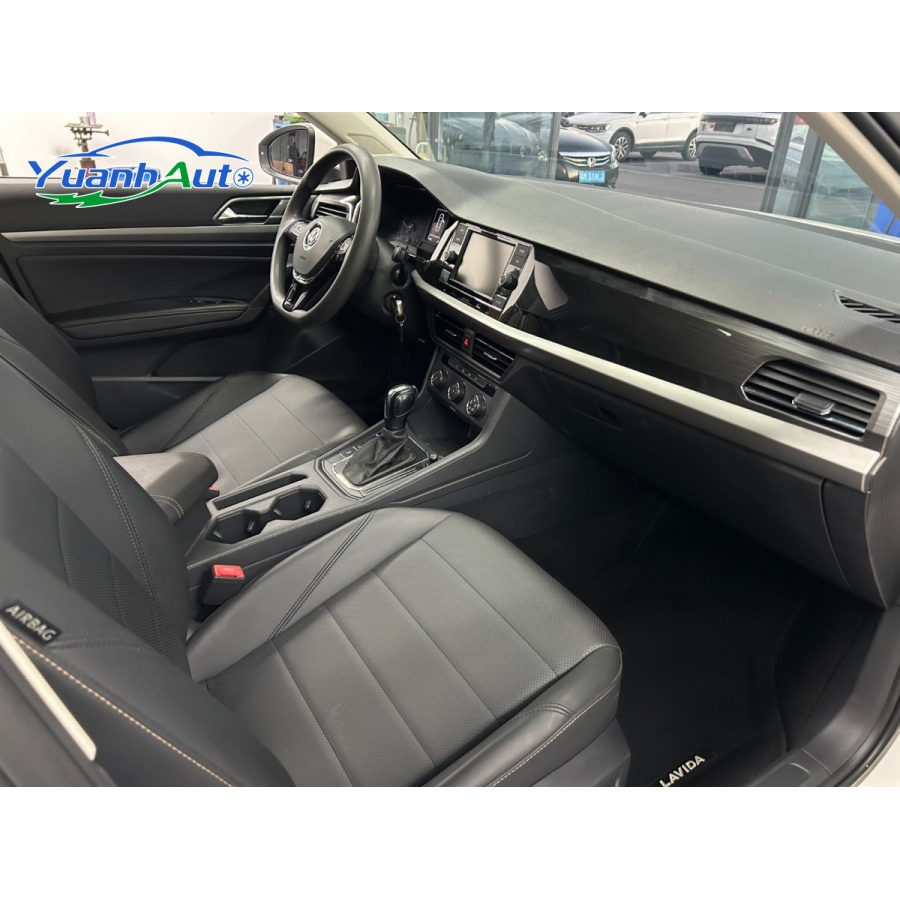 2019 Lavida vehicle photo 6