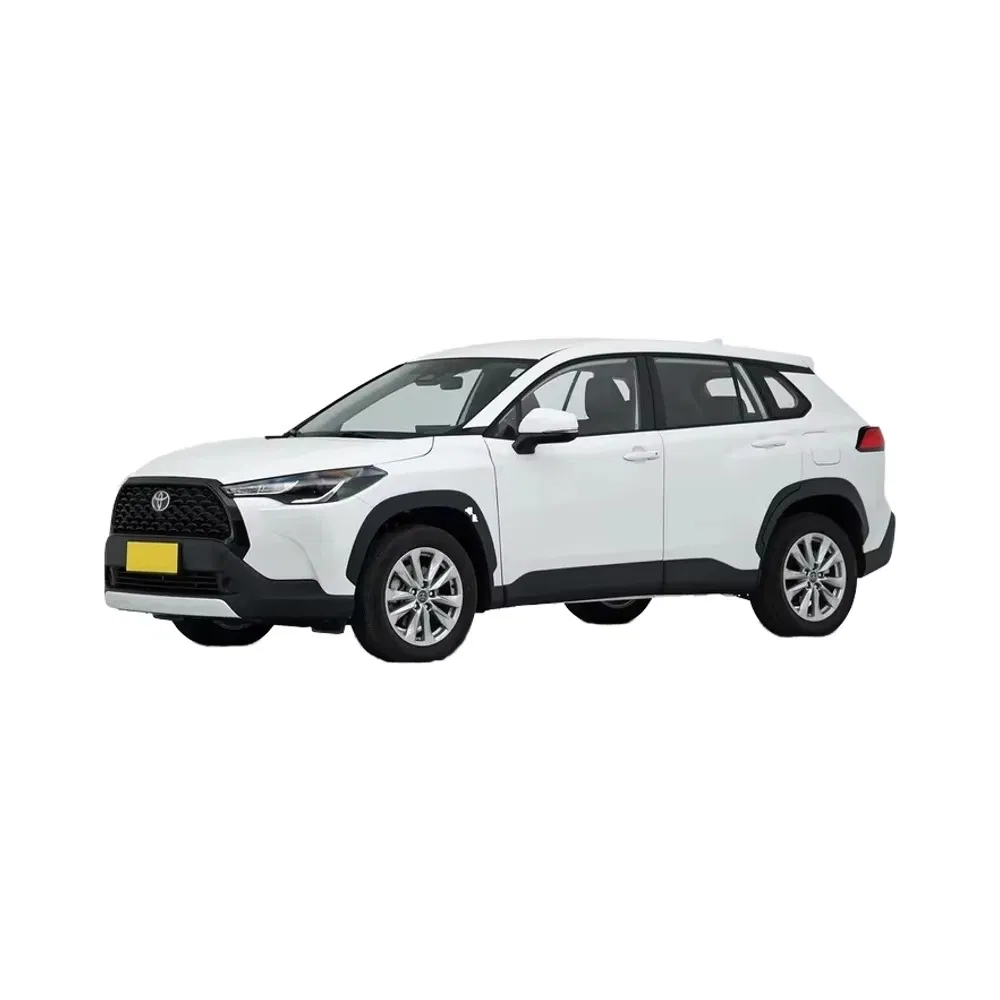 Toyota Corolla Cross vehicle photo 3