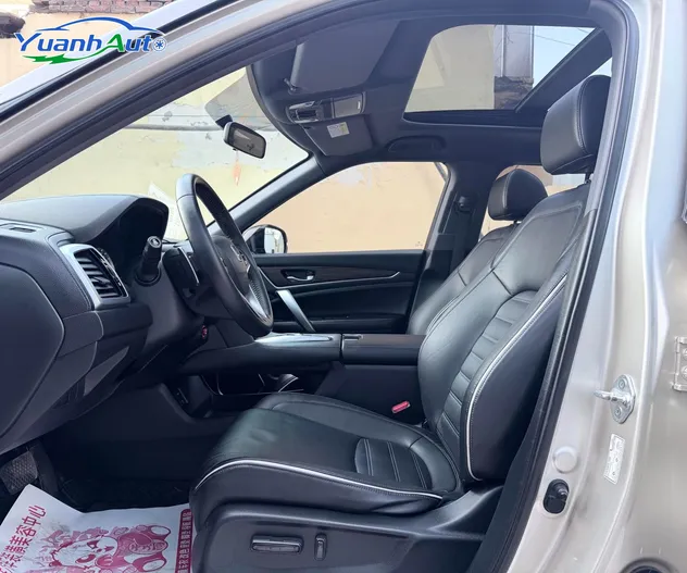 2017 Honda UR-V Petrol SUV — source image 14