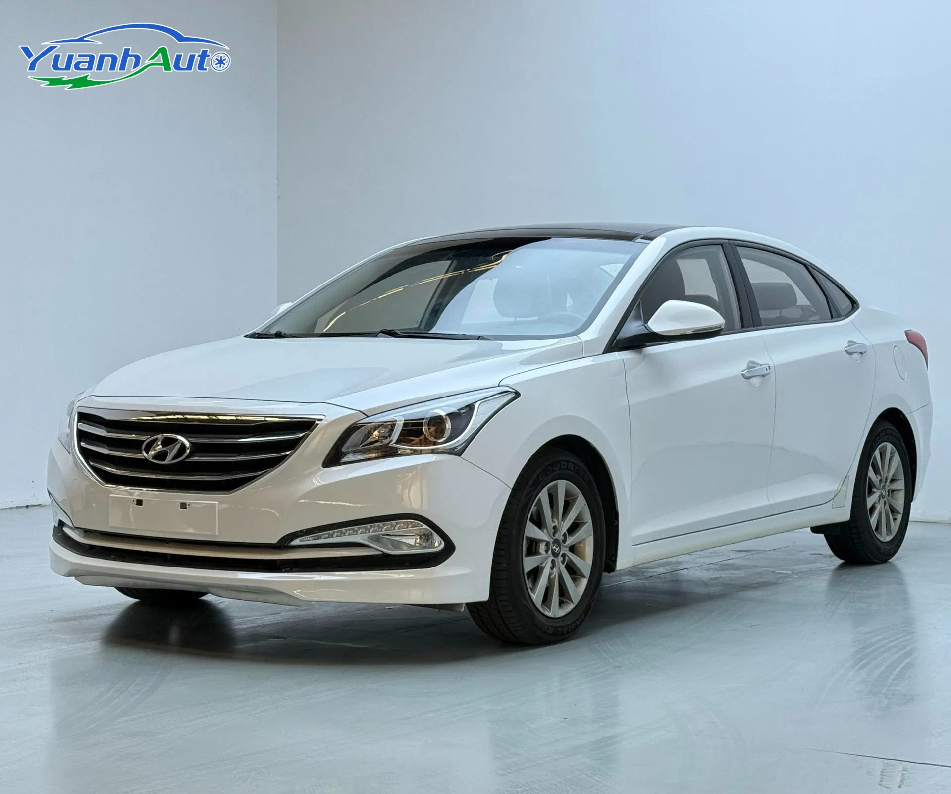 2016 Hyundai Mistra Petrol Sedan — source image 8